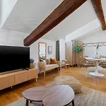 Nice Renting - 3 Massena - Chic Escape Luxury Duplex Place Massena