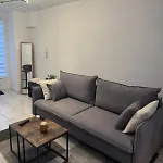 Jolie Deux Pieces Au Coeur De Nice