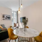 Nice Renting - 72 France - Negresco Coastal Getaway - Comfort & Style