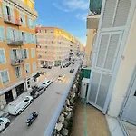 600M Port, Tramway, Clim, Wifi