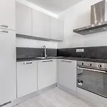 2 Pieces Apartment Nice