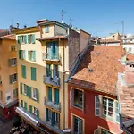 Apartment 06a2 - Heart Of Old Beautiful Renovated
