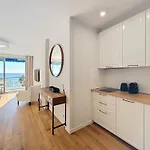 Seaview Promenade Des 2brs Parking Cars 1800 Kg Max Apartment *