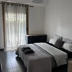 Bel Proche De La Apartment
