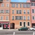 Appartement d\'une chambre avec vue sur la ville et wifi a Nice a 1 km de la plage