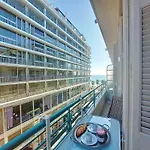 Nestor&Jeeves - Trois Promenade - Central - Very Close Sea