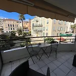 Nice Massena 2 Rooms