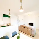 Le Parc Maria Apartment *