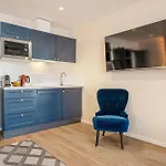 Apartment Elegant Jacuzzi Loft In Massena *
