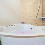 Apartment Elegant Jacuzzi Loft In Massena Nice