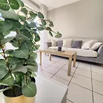 Appartement Au Calme A Nice A Proximite De Tout !