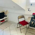 Évasion Romantique sous les Toits Au Coeur du Vieux Nice