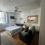 Coquette Yourhostelper Apartment