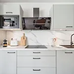 Apartment Renting - Fleurs - Luxury Terrace Quiet Private Parking Nice