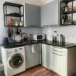 Nice Chateauneuf, Studio Renove Avec Emplacement Central