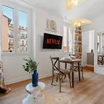 Nice Renting - Clemenceau - Riviera Cocoon Calm Elegance Design