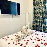 Appartement Old Town Vibes - 5min To Sea - Ac & Breakfast