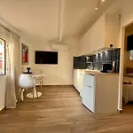 New Beautiful Studio- Golden Square