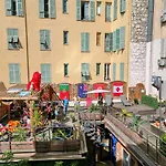 Antares Hostel