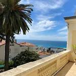 PALMERAIE - Magnifique appartement d\'époque avec Vue Mer 4 personnes avec terrasse Le Port Nice