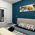 Chic Renovated - Liberation - Entire 2br 2ba Or Private With Private Bathrooms - Ac And Garage On Request Nice