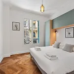 Chic 2-room - Place Du Pin Apartment