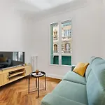 Chic 2-room - Place Du Pin *