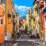 Centre - Climatisation - Calme - Cuisine - Wifi - Tramway