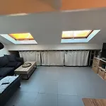 Cosy Rooftop Centre Nice