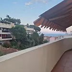 Panoramic Penthouse With Rooftop Jacuzzi