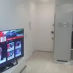 2 Pieces Nice