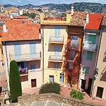 Bohemian Style And Luminous Balcony