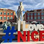 Beautiful 4 Rooms Sea Airport