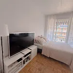 Appartement Entier Au Centre De Nice