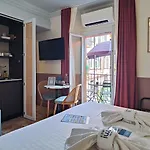 Hotel Au Picardy Nice