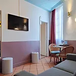Au Picardy Hotel *