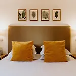 Palm Boutique Hotel