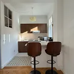 Apartment Large 7 Minutes From Nice