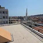 Lx155 Roof Terrace City Center Mobility Lease