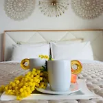 Contemporary Villa With Sea View, Infinity Swimming Pool, Gym , Cinema Room,Lift