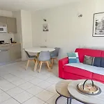 4-Person Apartment - Air Conditioning And Pool
