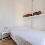 Fair-Conditioned Seafront Apartment - Nice