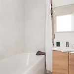 Wehost Prom- Jardin & Mer -Coeur Promenade Des Anglais-2 Personnes / 1 Canape-Lit