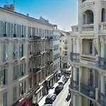 A L'elegance Nice