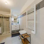 Apartment Lumineux T2 Avec Balcon, Netflix A