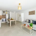 Lumineux T2 Avec Balcon, Netflix A Apartment *