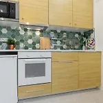 Apartment Casa Madere- Ideal Couples - & Cosy -train Station - Tram & Supermarkets-balcony- Washing-machine-ac