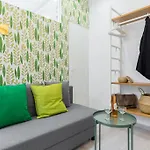 Apartment Casa Madere- Ideal Couples - & Cosy -train Station - Tram & Supermarkets-balcony- Washing-machine-ac Nice