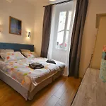 Be Our Guests In Nice Port Le Pin