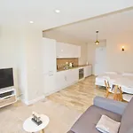 Promenade Holiday - Cosy Sea Front Studio